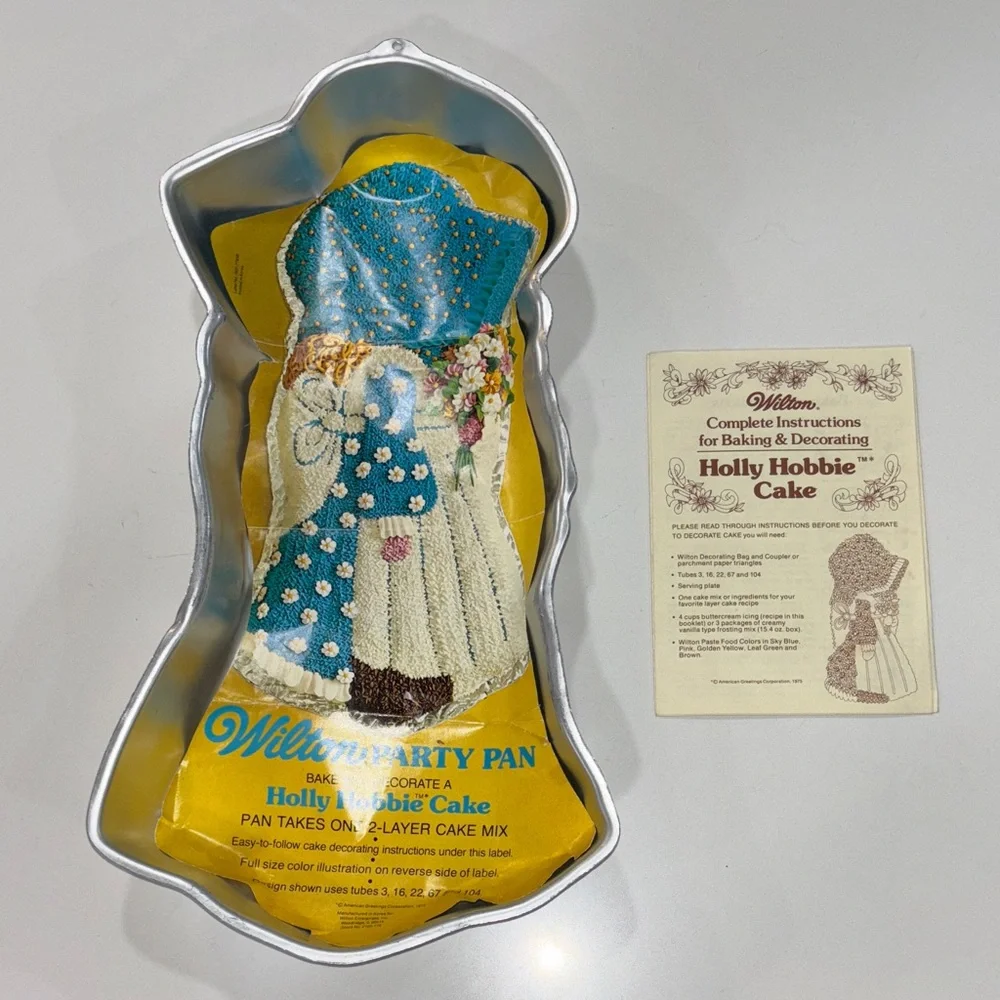 Vintage 1975 Holly Hobbie Wilton Cake‎ Pan with Instructions 1821-7795B